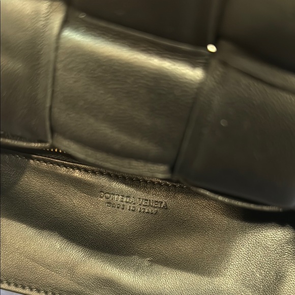 NWT Bottega Veneta Black Quilted Crossbody Bag - Picture 9 of 10